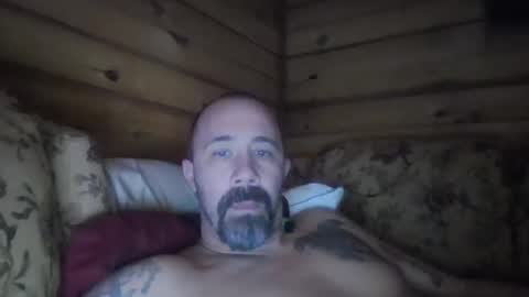 Snapshot of remington543 chatting on January 21, 2:33 am remington543 online show from January 21, 2:33 am