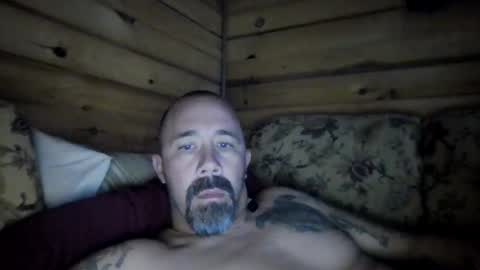 Snapshot of remington543 chatting on October 30, 2:24 am remington543 online show from October 30, 2:24 am