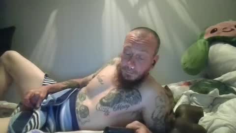 Snapshot of remshotdt chatting on March 5, 9:27 am remshotdt online show from March 5, 9:27 am