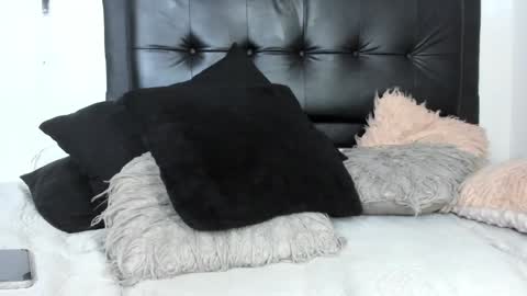 Laura online show from December 7, 6:43 am