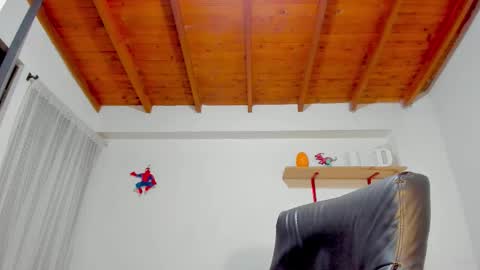 Rmy Steen online show from February 5, 11:20 pm