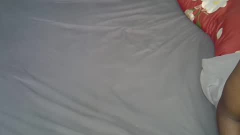 renal_queen online show from November 24, 5:40 am