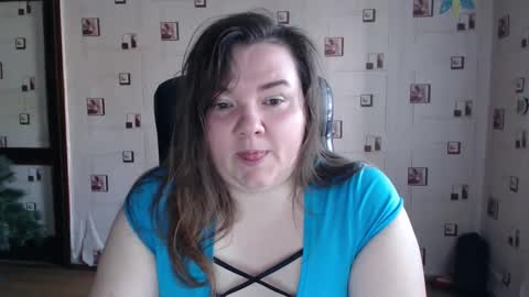 renataoia online show from February 2, 12:13 pm