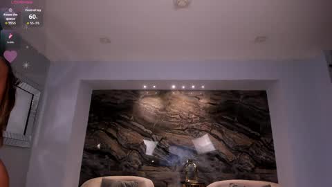 Renata Reyes online show from March 23, 11:25 am