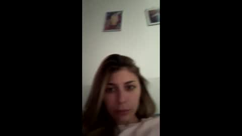 Snapshot of renee_loah chatting on May 18, 11:38 am renee_loah online show from May 18, 11:38 am