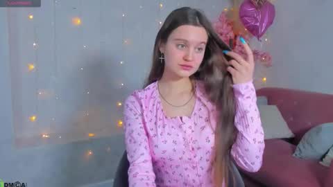 Renesmy online show from February 22, 11:25 pm