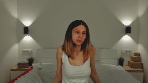 Christina online show from May 18, 5:41 pm
