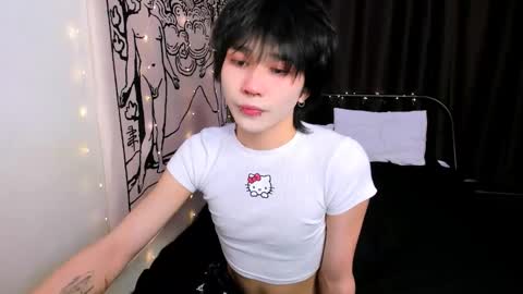 Snapshot of rennuts chatting on January 7, 10:54 am rennuts online show from January 7, 10:54 am