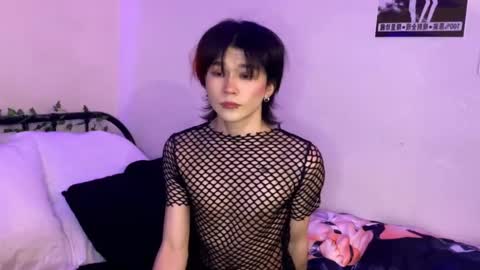 Snapshot of rennuts chatting on February 12, 10:26 pm rennuts online show from February 12, 10:26 pm