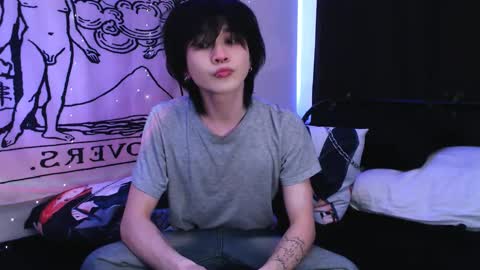 Snapshot of rennuts chatting on February 26, 1:08 pm rennuts online show from February 26, 1:08 pm