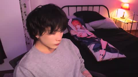 Snapshot of rennuts chatting on October 10, 1:21 pm rennuts online show from October 10, 1:21 pm