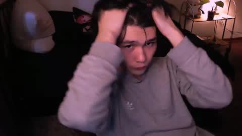 Snapshot of rennuts chatting on November 10, 12:15 pm rennuts online show from November 10, 12:15 pm