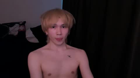 rennuts online show from February 12, 6:47 pm