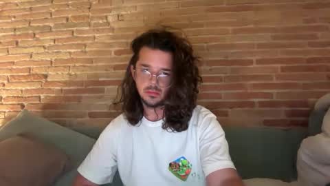 Snapshot of renzo_899 chatting on June 5, 4:41 am Renzo online show from June 5, 4:41 am