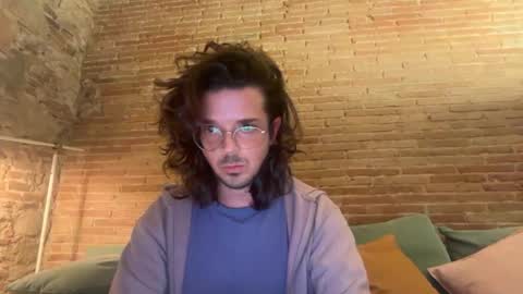Snapshot of renzo_899 chatting on July 12, 10:12 pm Renzo online show from July 12, 10:12 pm