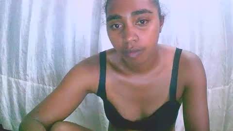 Rephaleta online show from November 26, 10:49 am