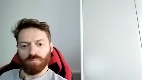 Snapshot of rerauld4 chatting on January 5, 8:54 am Raul online show from January 5, 8:54 am