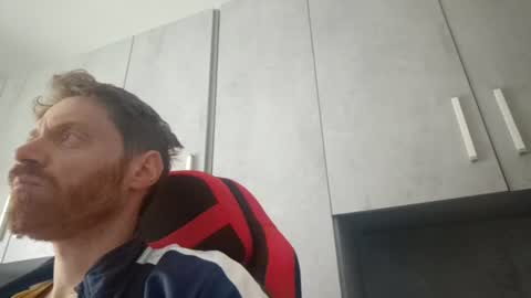 Snapshot of rerauld4 chatting on April 12, 2:00 pm Raul online show from April 12, 2:00 pm