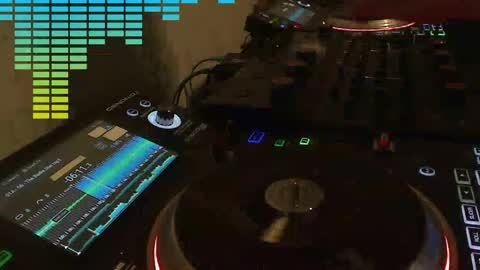 Snapshot of reticuli chatting on April 29, 2:15 am GearPorn online show from April 29, 2:15 am