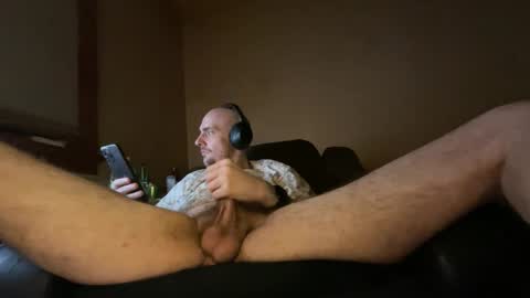 whoknows online show from January 16, 8:54 am