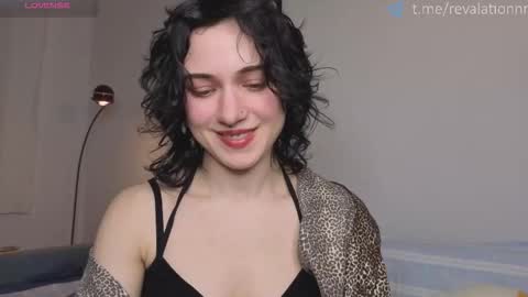 Ewiwi online show from March 24, 5:18 pm