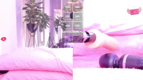 Rebecca y sarih online show from December 29, 7:11 pm