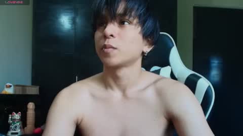 cristopher online show from July 28, 1:54 pm