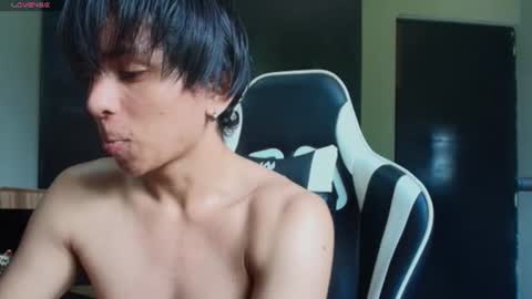 cristopher online show from July 28, 4:05 pm