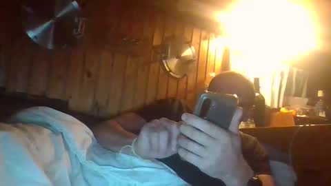 Snapshot of rezznova chatting on November 5, 7:36 pm Joe online show from November 5, 7:36 pm