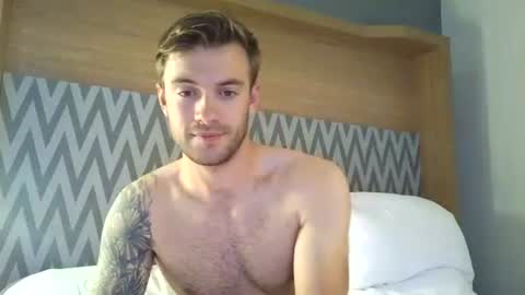 Snapshot of rguy114 chatting on October 20, 5:19 am Ryan online show from October 20, 5:19 am