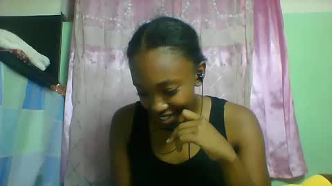 rhesa404090 online show from February 24, 6:50 pm