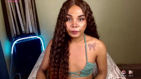 Snapshot of rhianasollway69 chatting on December 4, 7:39 am rhianasollway69 online show from December 4, 7:39 am