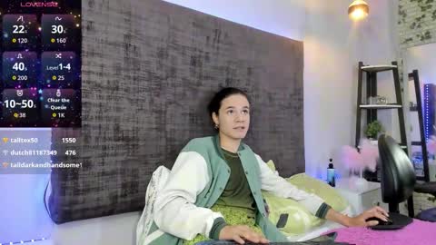rhiannacoral online show from September 28, 4:51 am