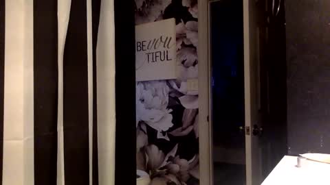 Rhino online show from December 19, 8:02 pm