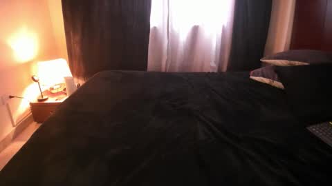 Rhonda online show from November 14, 7:01 pm