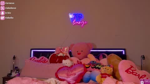 ria  online show from February 7, 6:14 am