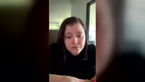 riah_babbie online show from May 2, 1:49 pm
