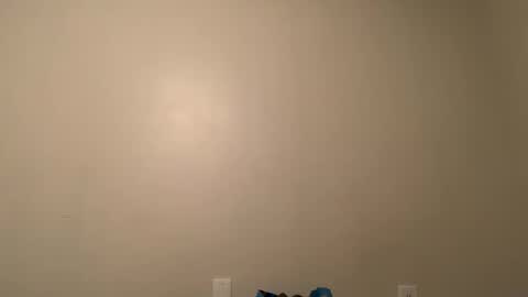 Snapshot of rian512612 chatting on October 11, 4:01 am rian512612 online show from October 11, 4:01 am