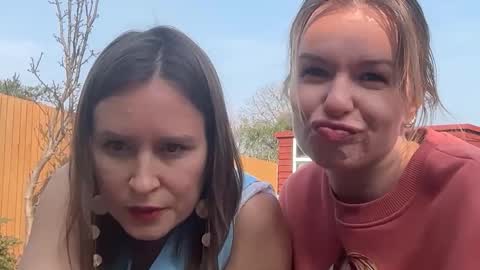 riana894237 online show from March 23, 1:04 pm