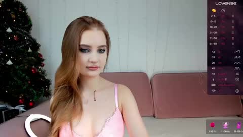 Snapshot of riawoods chatting on January 1, 4:29 pm Ria Woods online show from January 1, 4:29 pm