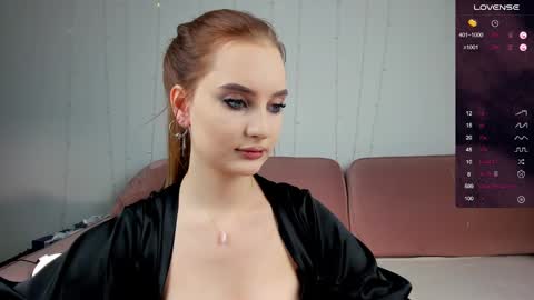 Snapshot of riawoods chatting on January 8, 4:44 pm Ria Woods online show from January 8, 4:44 pm