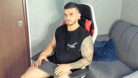 ricardogonzalez666 online show from January 8, 6:09 am