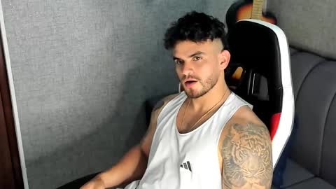 ricardogonzalez666 online show from October 21, 9:48 pm