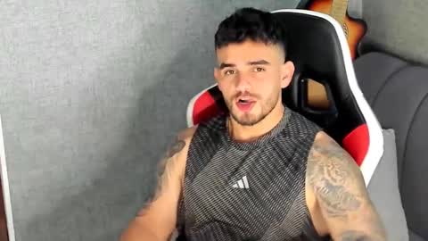 ricardogonzalez666 online show from November 5, 6:41 pm