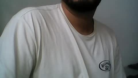 Snapshot of ricardojac651495 chatting on July 6, 9:28 am ricardojac651495 online show from July 6, 9:28 am