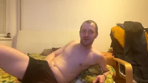 ricciardio online show from March 1, 6:43 pm