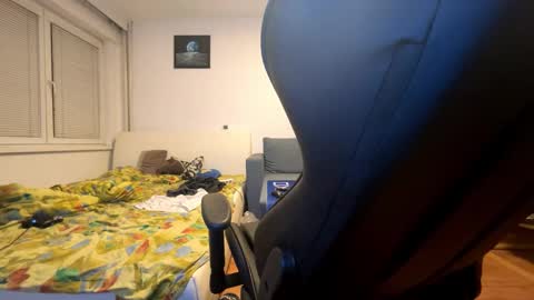 ricciardio online show from November 26, 5:47 pm