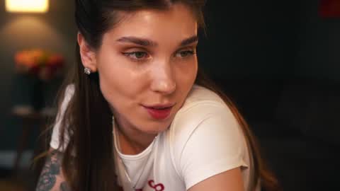 Snapshot of rich_roxy chatting on June 23, 3:10 pm AURORA online show from June 23, 3:10 pm