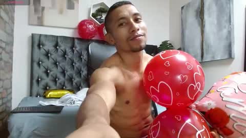 Snapshot of richar_voller chatting on February 19, 3:16 pm richar_voller online show from February 19, 3:16 pm