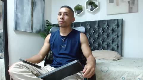 richar_voller online show from February 2, 11:20 am